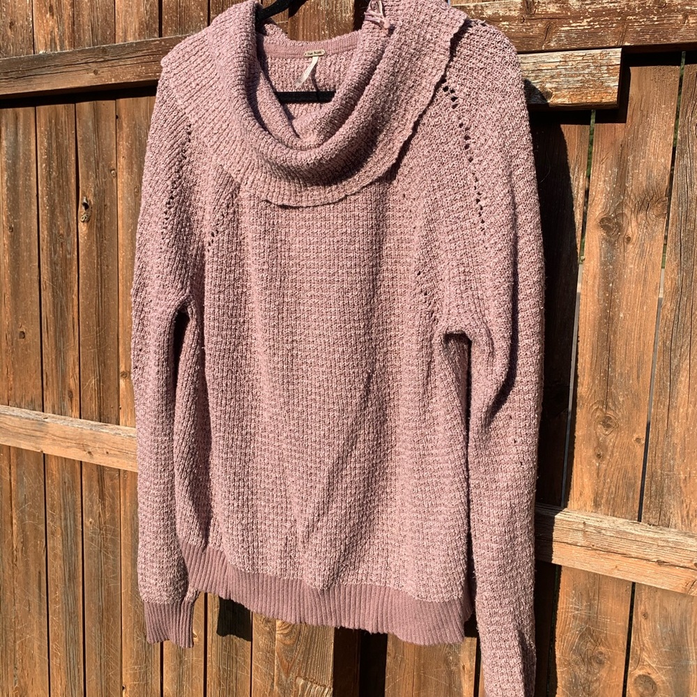 FREE PEOPLE Light sweater